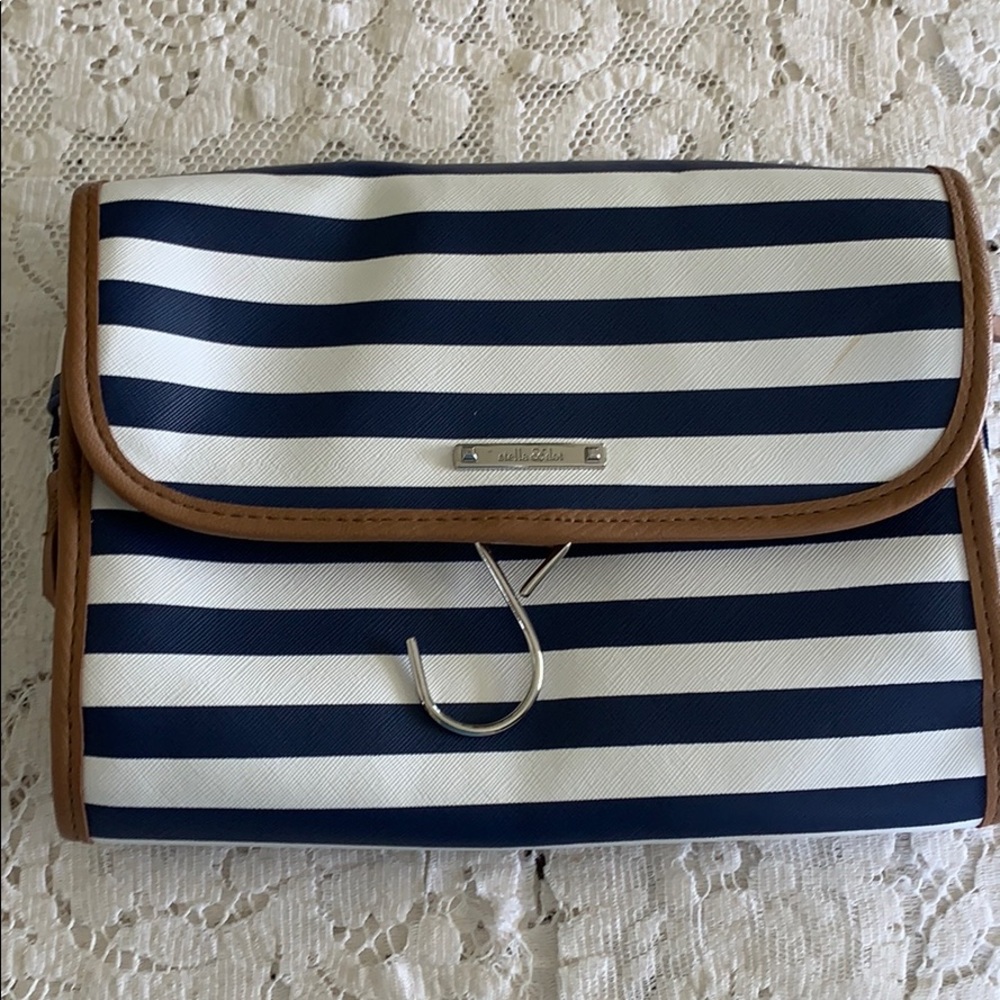 Stella & Dot cosmetic travel bag